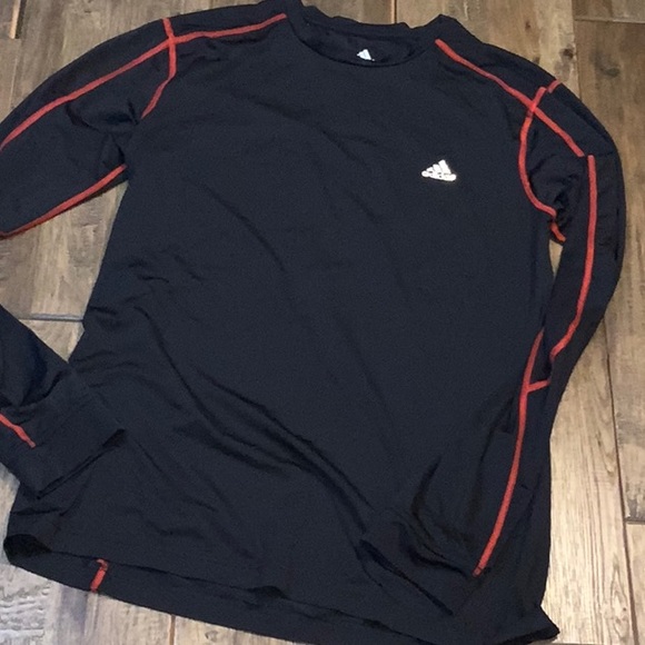 Adidas long sleeve shirt. Size large - Picture 3 of 3
